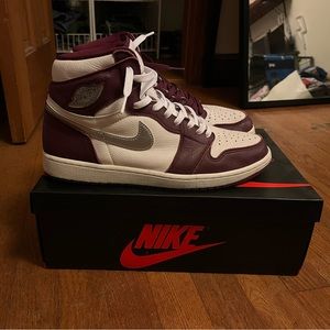 Jordan 1 High Bordeaux